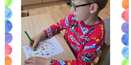 Powiększ grafikę: akcja-segregacja-segregowanie-smieci-z-goscmi-w-gr-iii-639487.jpg