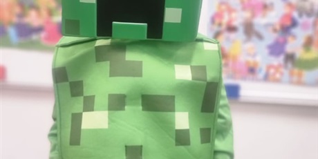 Powiększ grafikę: bal-karnawalowy-673512.jpg