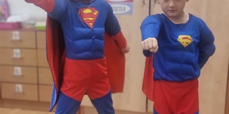 Powiększ grafikę: bal-karnawalowy-673515.jpg