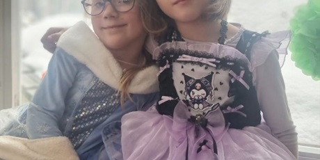 Powiększ grafikę: bal-karnawalowy-674687.jpg