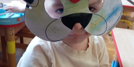 Powiększ grafikę: dzien-kundelka-gr-i-650128.jpg