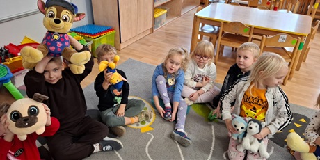 Powiększ grafikę: dzien-kundelka-gr-ii-651726.jpg