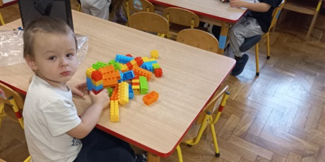 Powiększ grafikę: dzien-lego-w-naszym-przedszkolu-672672.jpg