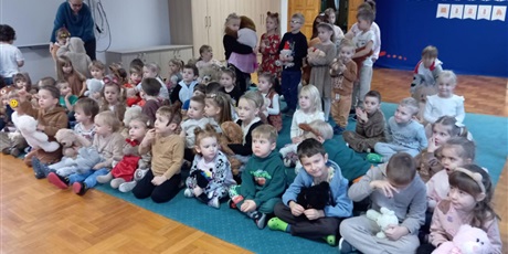 Powiększ grafikę: dzien-pluszowego-misia-658556.jpg