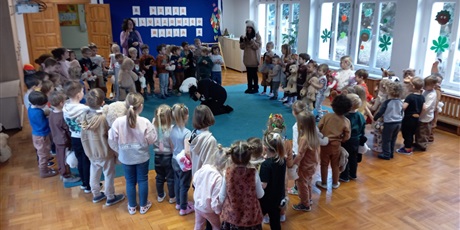 Powiększ grafikę: dzien-pluszowego-misia-658557.jpg