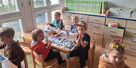 Powiększ grafikę: dzien-pluszowego-misia-658584.jpg