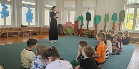 Powiększ grafikę: dzien-tanca-z-tancerka-691523.jpg