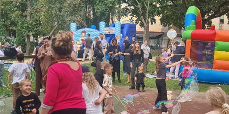 Powiększ grafikę: festyn-z-okazji-dnia-ziemniaka-i-przedszkolaka-639524.jpg