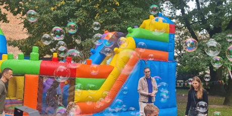 Powiększ grafikę: festyn-z-okazji-dnia-ziemniaka-i-przedszkolaka-639527.jpg