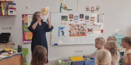 Powiększ grafikę: jakie-mieszkaja-w-nas-emocje-zajecia-z-p-psycholog-i-pedagog-w-gr-i-ii-iii-646945.jpg