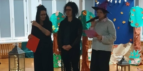 Powiększ grafikę: joga-w-opowiesci-ruchowej-zaczarowany-las-659165.jpg