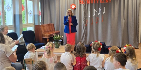 Powiększ grafikę: konkurs-muzyczny-w-przedszkolu-muszelka-615729.jpg