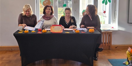 Powiększ grafikę: miedzyprzedszkolny-konkurs-recytatorski-jesienne-wierszowanie-658293.jpg