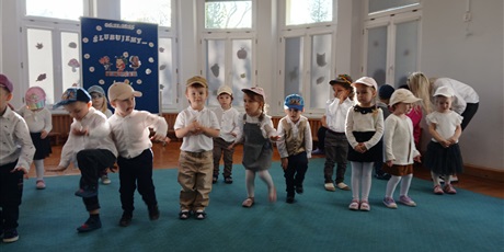 Powiększ grafikę: pasowanie-na-przedszkolaka-654263.jpg