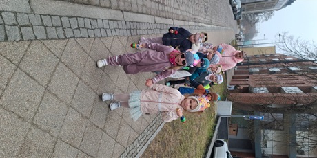 Powiększ grafikę: powitanie-wiosny-wiosenny-korowod-ulicami-gdanska-682986.jpg