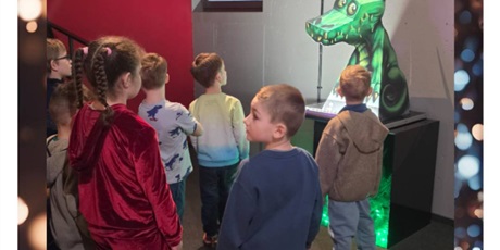 Powiększ grafikę: pszczolki-zwiedzaja-de-javu-686559.jpg