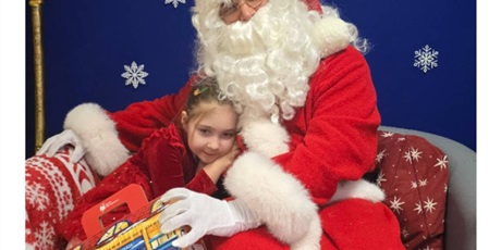 Powiększ grafikę: swiateczny-wystep-naszych-przedszkolakow-665934.jpg