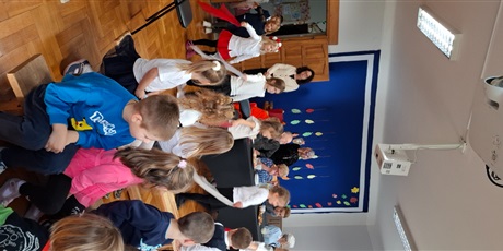 Powiększ grafikę: swietowanie-niepodleglosci-z-seniorami-656263.jpg