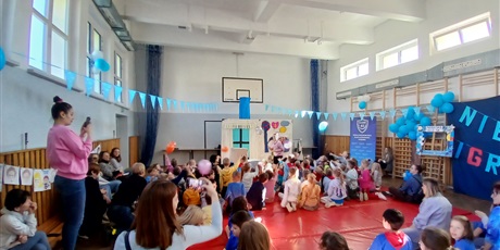 Powiększ grafikę: tydzien-swiadomosci-autyzmu-z-sp65-606776.jpg