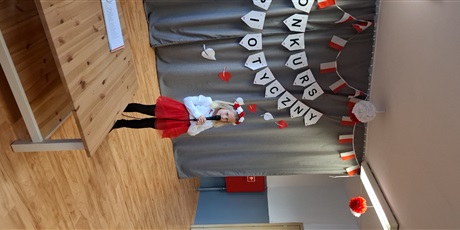 Powiększ grafikę: udzial-w-patriotycznym-konkursie-recytatorskim-w-przedszkolu-nr-46-656241.jpg