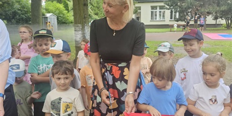 Powiększ grafikę: wakacyjny-czas-w-p31-708438.jpg