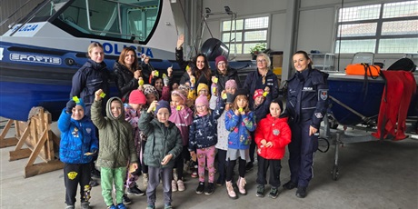 Wycieczka gr. III na Policję