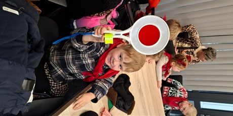 Powiększ grafikę: wycieczka-motylkow-do-ii-komisariatu-policji-w-gdansku-658662.jpg