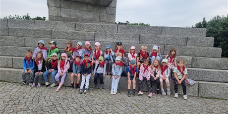 Powiększ grafikę: wycieczka-na-westerplatte-motylki-i-pszczolki-628795.jpg