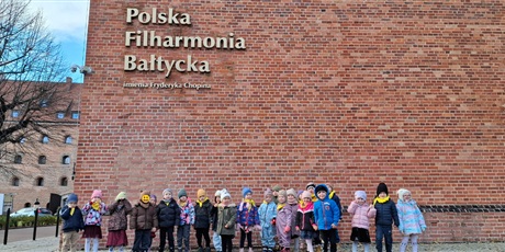 Wyjście gr.II do Filharmonii Bałtyckiej na Koncert Edukacyjny Reprezentacyjnej Orkiestry Wojska Polskiego.