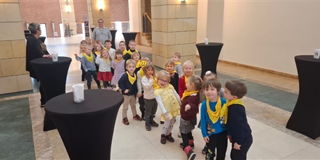 Powiększ grafikę: wyjscie-gr-ii-do-filharmonii-baltyckiej-na-koncert-edukacyjny-reprezentacyjnej-orkiestry-wojska-polskiego-656255.jpg