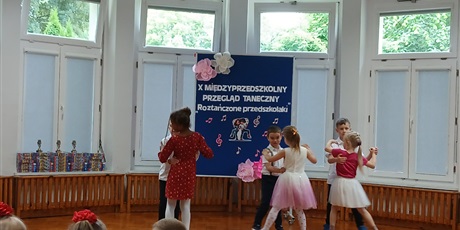 Powiększ grafikę: x-miedzyprzedszkolny-przeglad-taneczny-627513.jpg