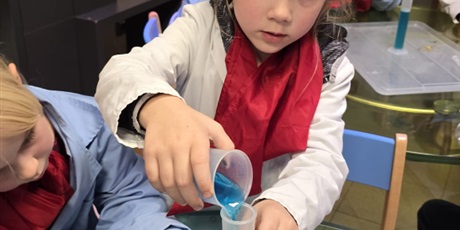 Powiększ grafikę: zajecia-w-hevelianum-gr-iii-650533.jpg