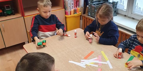 Powiększ grafikę: Kalendarz adwentowy - Łańcuch choinkowy