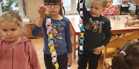 Powiększ grafikę: Kalendarz adwentowy - Łańcuch choinkowy